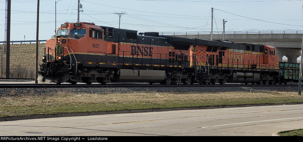 BNSF 1001 BNSF 7723